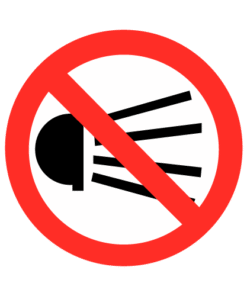 Letrero vial y de tránsito Letrero Tránsito Reglamentaria No Usar Luces Altas fabricado por Letreros Caperuso.