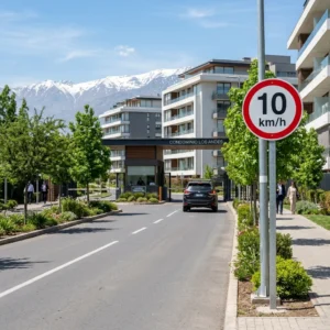 Señalización vial y de tránsito temporal para zonas de obras y desvíos viales en Chile